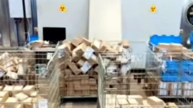 Въвеждането на новите мита от 3 евро за определени пратки