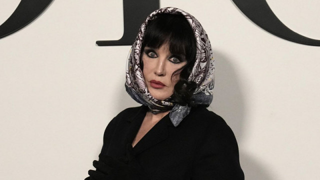 Френската актриса Изабел Аджани  която се изправи повторно пред съда в