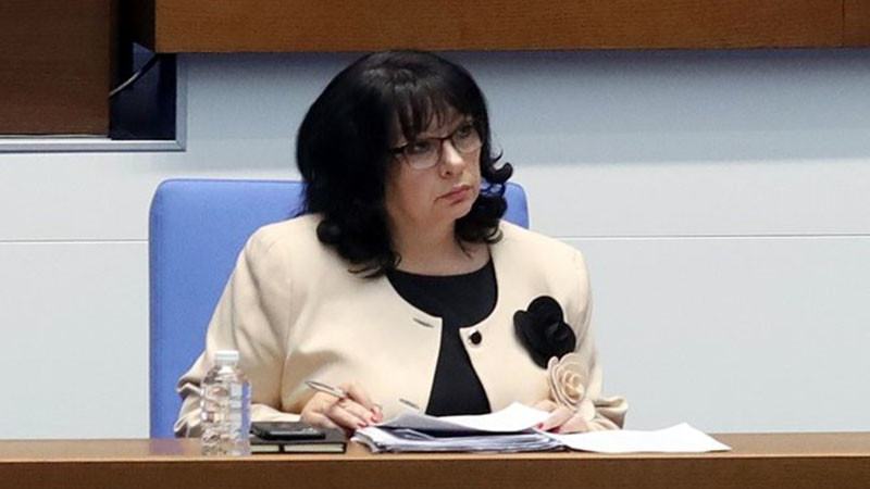 Теменужка Петкова: Вече е нарушен Законът за публичните финанси за 3% дефицит
