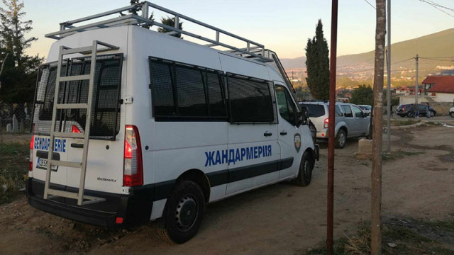 Специализирана полицейска операция се провежда в Асеновград след сбиване между