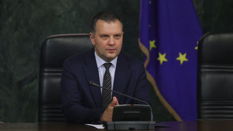 Отстранената ръководителка на кадастъра във Варна съди правосъдния министър за клевета