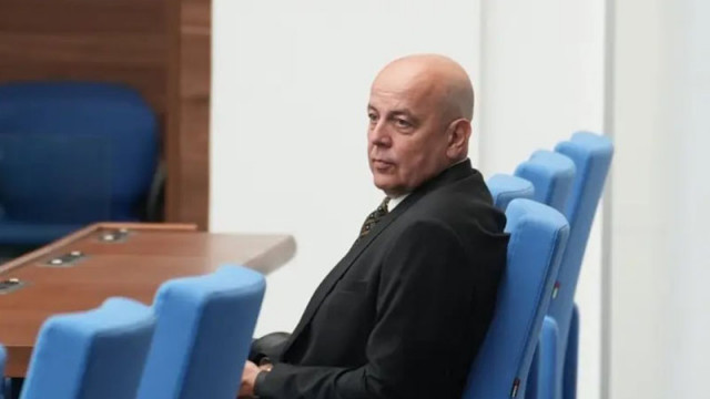 С 147 гласа за 14 против и един въздържал се