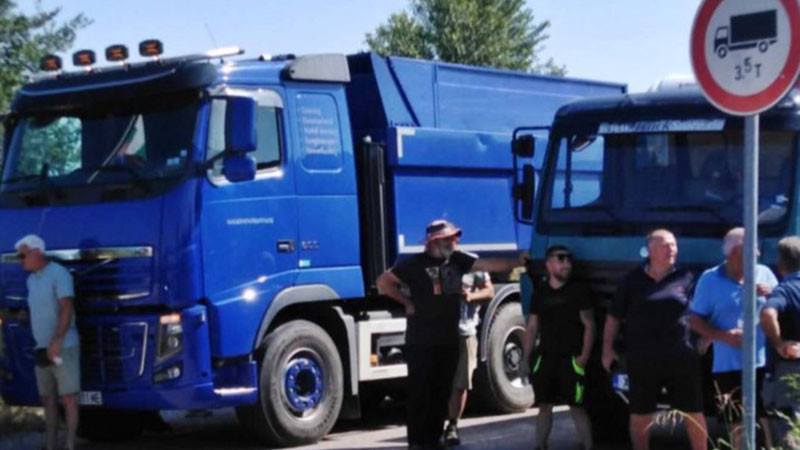 Земеделци затвориха границата при Ивайловград