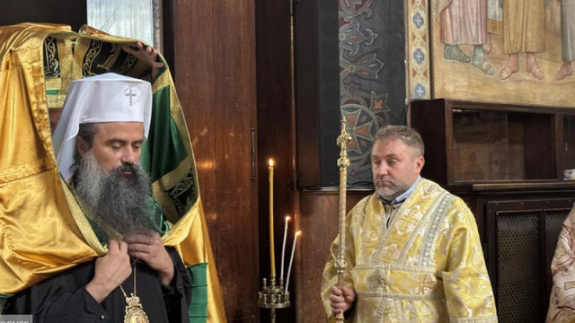 В Троянския манастир започнаха тържествата за храмовия празник на чудотворната