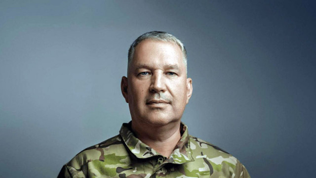 Заместник командващият на Въздушните сили на Украйна Павел Елизаров подаде