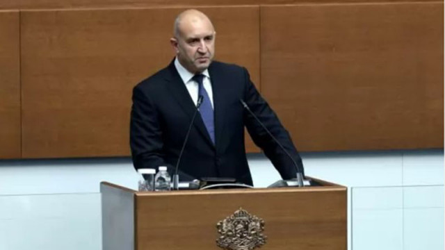 Министър председателят Румен Радев отговарят на депутатски въпроси в рамките