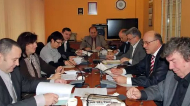 Финансовата комисия в парламента одобри на второ четене предложеното чрез