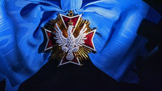 След като отне държавно отличие на Володимир Зеленски полският президент