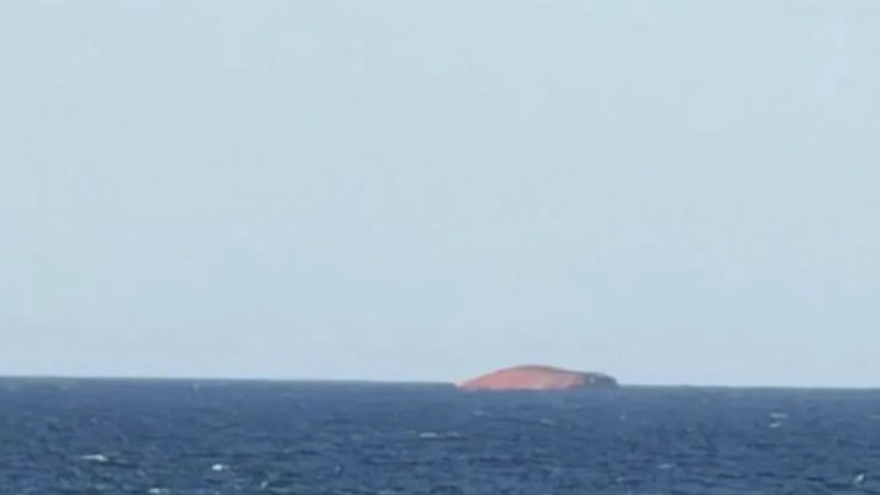 Товарен кораб потън в Черно море, след като беше поразен от крилати ракети Х-59
