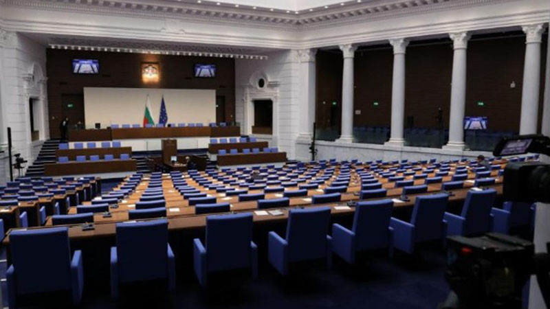 Лятната ваканция на депутатите ще бъде от 5 до 23 август