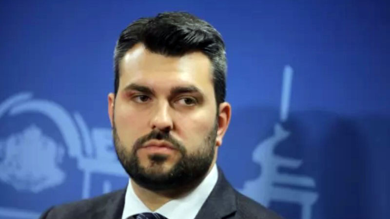Георг Георгиев: Управляващите допускат серия от грешки във вътрешната и във външната политика