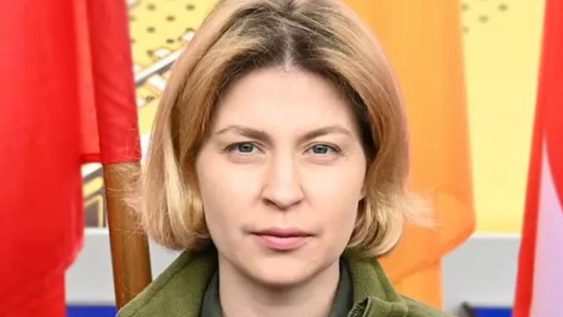 Зеленски уволни посланичката на Украйна в САЩ - разследвана е за корупция