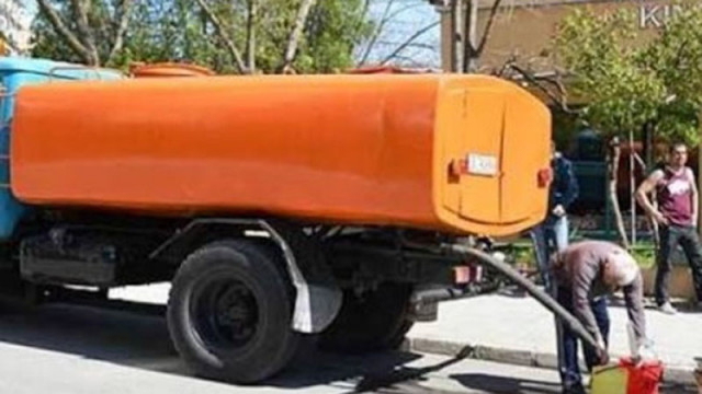 Заради намалено водоподаване в жегите: Осигуряват водоноска за м-ст Поляните край Варна