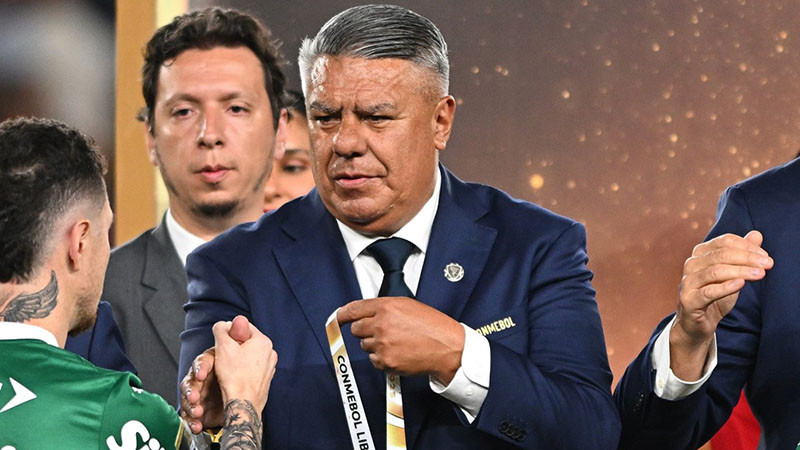 Президентът на аржентинския футбол: Оставете Меси да се наслаждава на играта