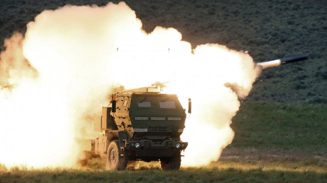 Турция се готви да продаде на Киев ракети ATACMS, системи HIMARS и хиляди снаряди