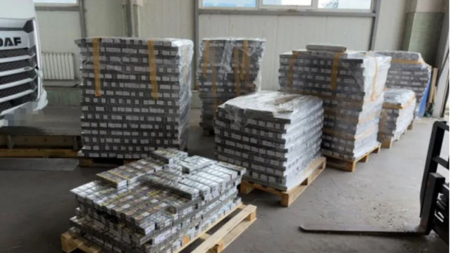 Осуетиха опит за контрабанда на цигари през Лесово на стойност 200 000 евро