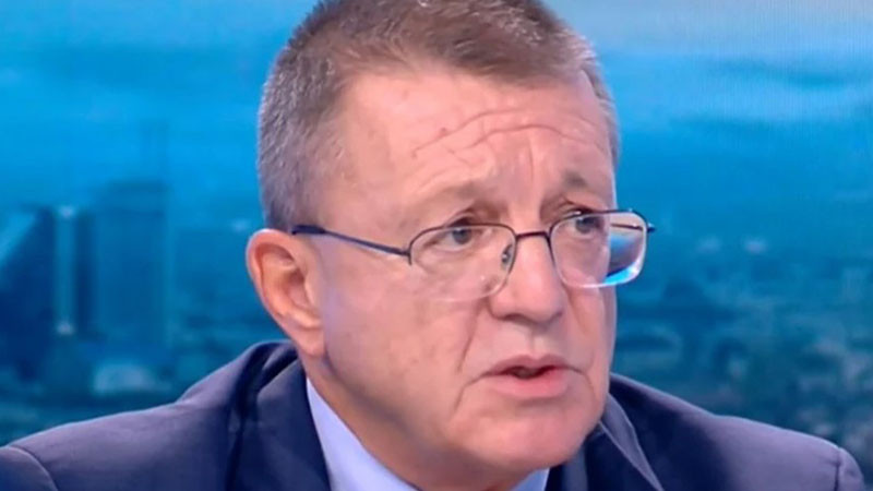 Бойко Ноев: България не е готова да защитава въздушното си пространство под 3000 метра