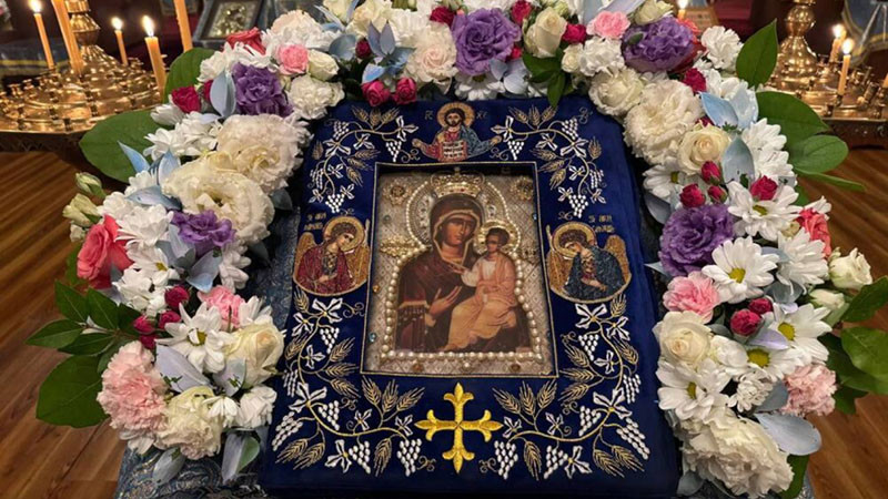 Когато наричат почитта към Божията Майка „цирк“: Новото иконоборство в България