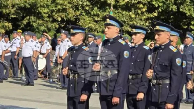 Министър Стоянов: Свободата и суверенитетът се защитават с подготовка, характер и реални способности