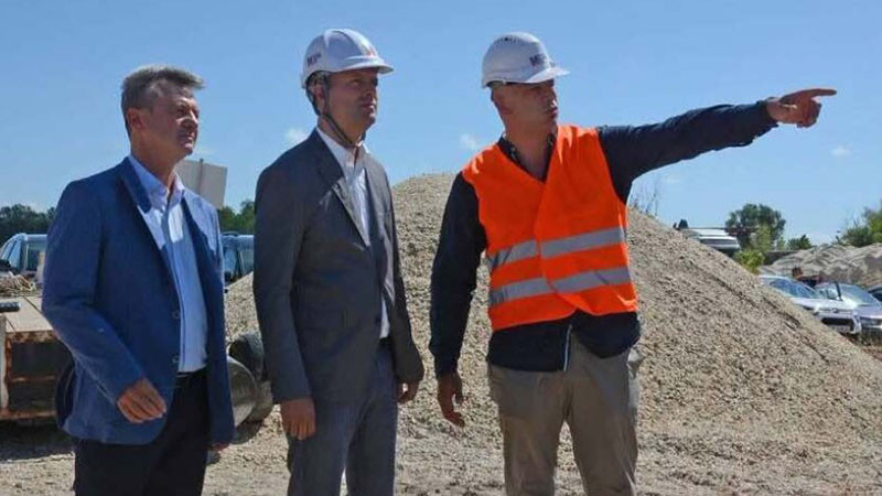 Коцев: Тръбата във Варненското езеро вече е изцяло подменена