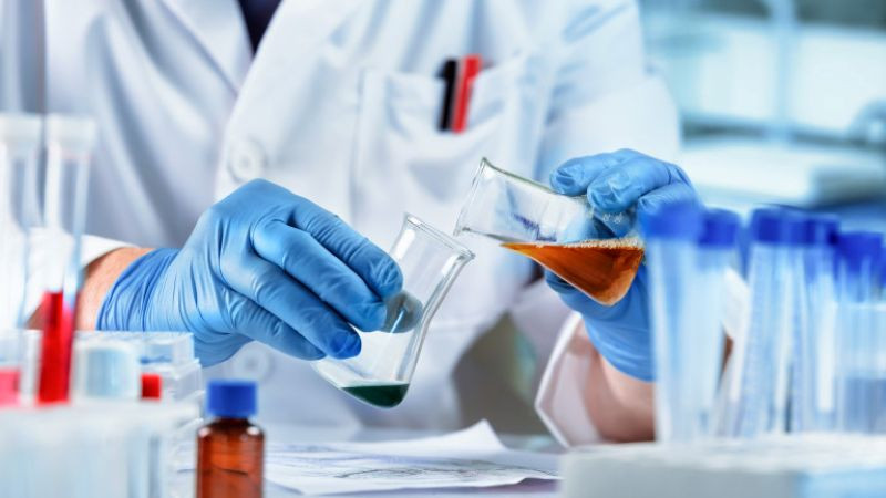 Двама души загинаха при изтичане на газ в промишлен обект в Индия