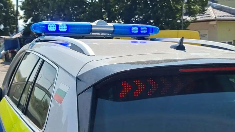 7-годишно дете изчезна във водата на плаж "Хармани" в Созопол