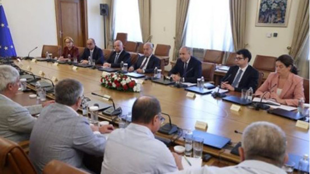 Правителството разглежда план-сметката за подготовката на президентските избори