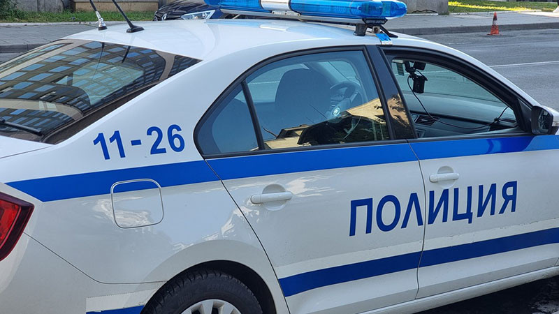 Стопанин стреля по двама мъже, проникнали в имота му в Троянско