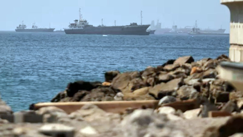 Катар и Иран обсъждат временен корабен коридор през Ормузкия проток