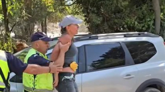 Арестуваха активистка при визитата на Радев в Струмяни, той разпореди проверка