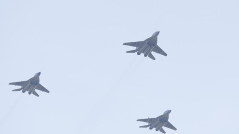 Румъния вдигна два F-16 заради засечен дрон край границата с Украйна