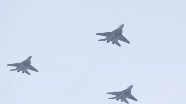 Румъния вдигна два F-16 заради засечен дрон край границата с Украйна