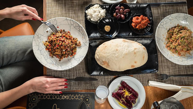 Какво да опитате в ресторант във Велинград: вкусове, които допълват СПА почивката