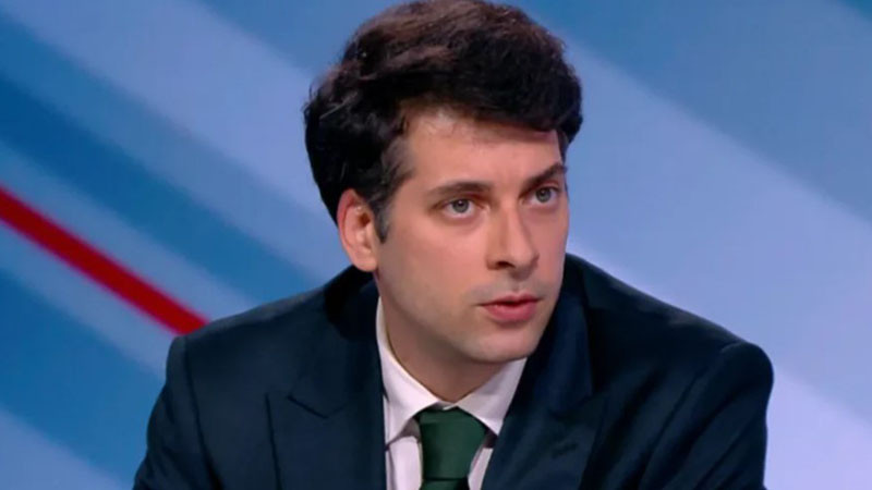 Ресторантьорският бранш към Пеканов: По-ниските цени минават през намалено ДДС