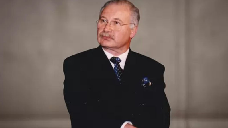 Отиде си Давид Пизанти - емблематично име във френската и българската мода