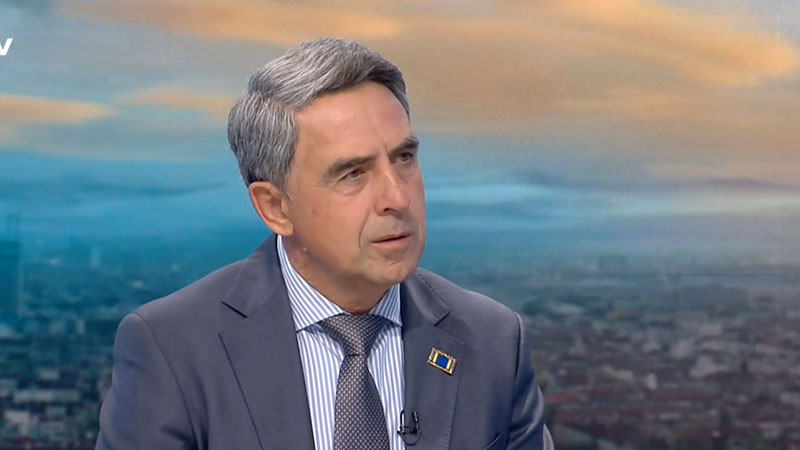 Плевнелиев: Партията, която винаги разделя проевропейските сили, е "Продължаваме промяната"