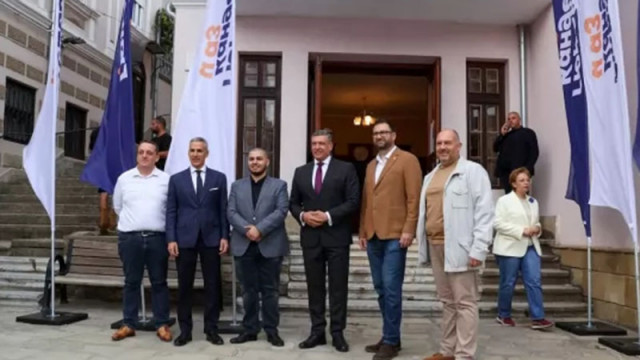 Гюров с "велика мисъл" за празника: Защо ни е независима държава, ако хората живеят в зависимости!