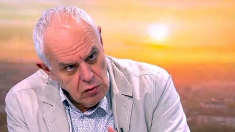 Райчев за Гюров: Няма какво да каже, освен „Аз съм готин“, но политическият му език е кастриран