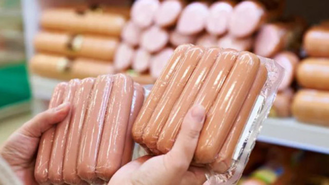 20 кг млечни продукти и колбаси с изтекъл срок са открити в склад в Сливен 
