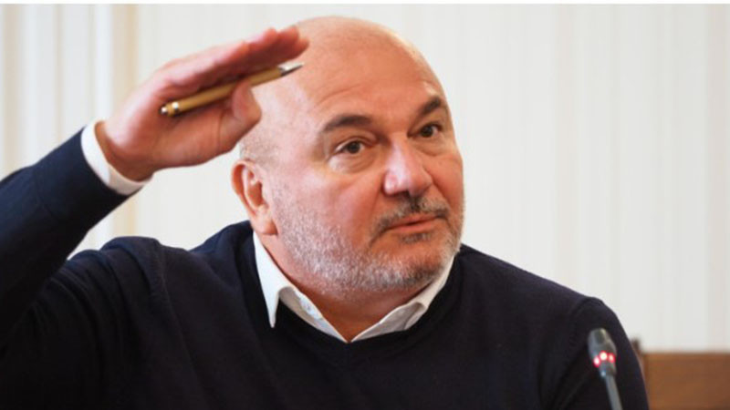Дацов: С повече "скъперничество" и задържане на нивата на разходите е възможен 2,5% дефицит