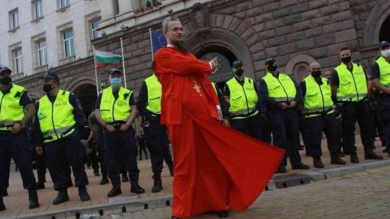 Св. Синод низвергна Дионисий Стобийски от клира на БПЦ