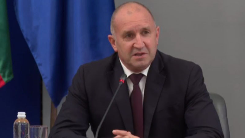 Радев: Няма да обявя украинския посланик Олеся Илашчук за персона нон грата