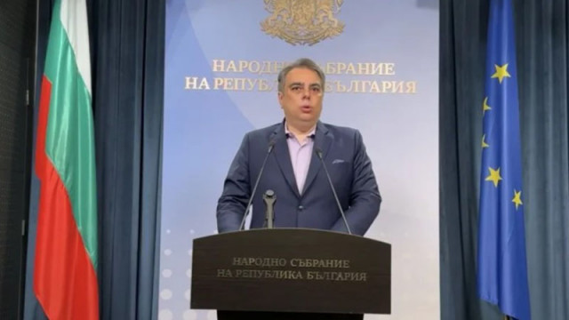 Асен Василев поиска оставката на Илияна Йотова заради пробиви в националната и вътрешната сигурност