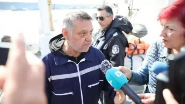 Моряк от потопения кораб смята, че "руснаците ни пуснаха подводна бомба"