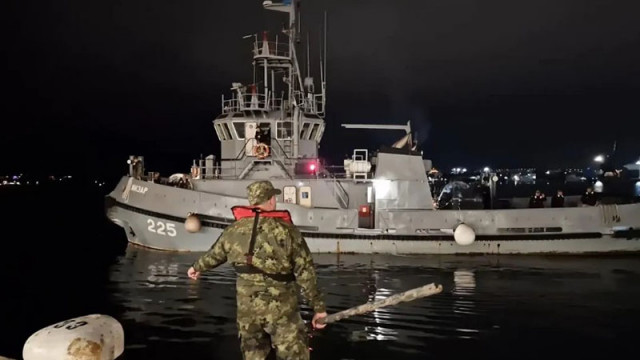 Поднови се операцията по спасяване на моряци от поразения в Черно море кораб „HS Dignity“