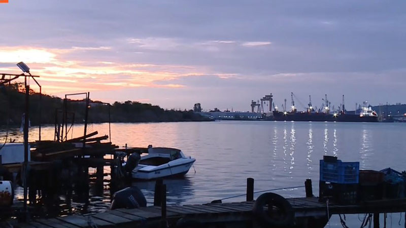 Бъдещето на лодкостоянка „Черно море“: Напрежение между рибари и областната управа във Варна