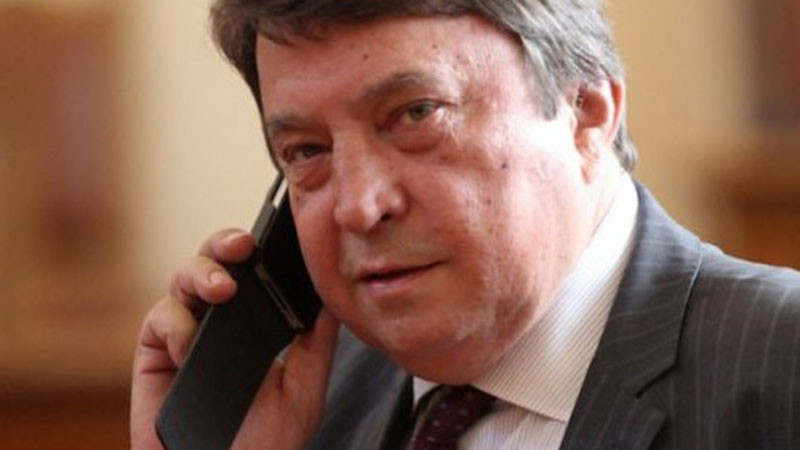 Младен Червеняков: Чети, мисли и тогава действай!