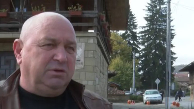 Кметът на Градец: Няма да стане работата с гласуването с машини, хората не идват