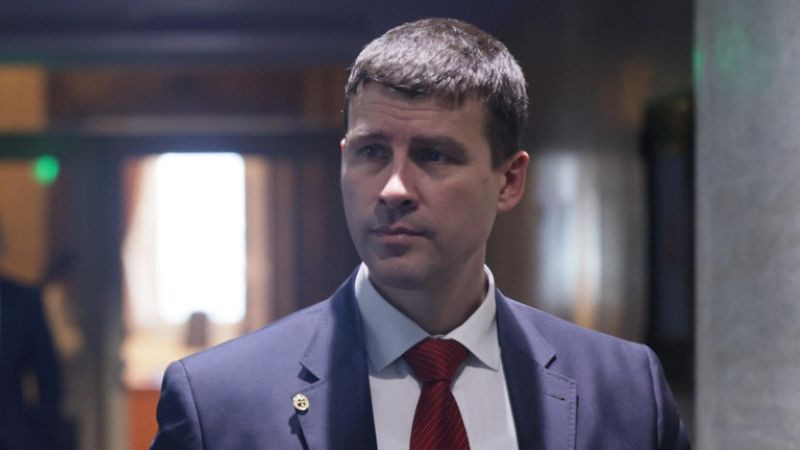 Ивелин Михайлов: Борисов си изигра картите по-умело от Радев