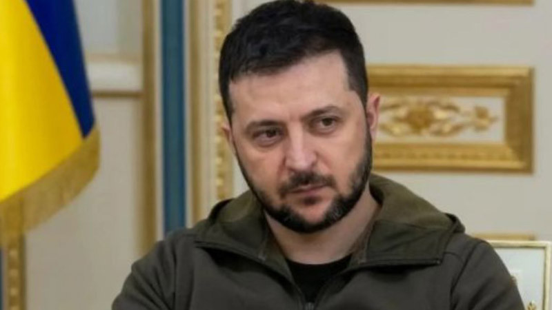 Зеленски: Ситуацията с електроснабдяването в Украйна е сложн Стотици хиляди семейства са без ток